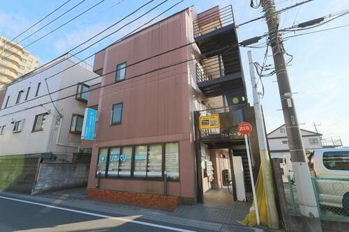 サムトータル 4階建