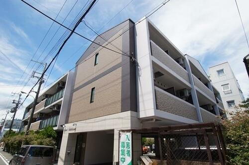 兵庫県尼崎市立花町１丁目 3階建 築28年4ヶ月