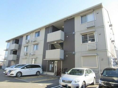 滋賀県草津市矢倉１丁目 築11年5ヶ月 3階建