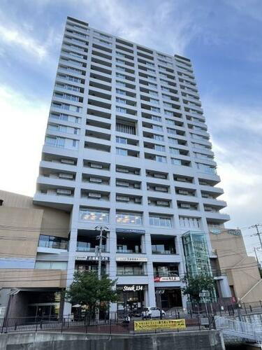 神奈川県横浜市中区日ノ出町１丁目 地上22階地下1階建 築10年7ヶ月