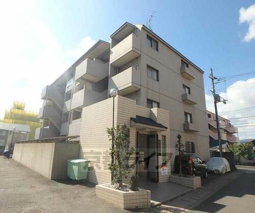 コーポラス桂 4階建