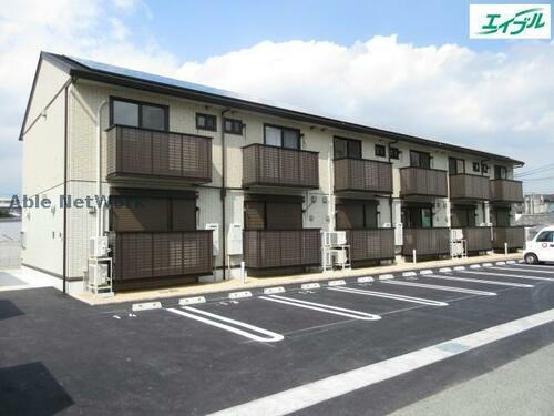 三重県津市江戸橋２丁目 賃貸アパート