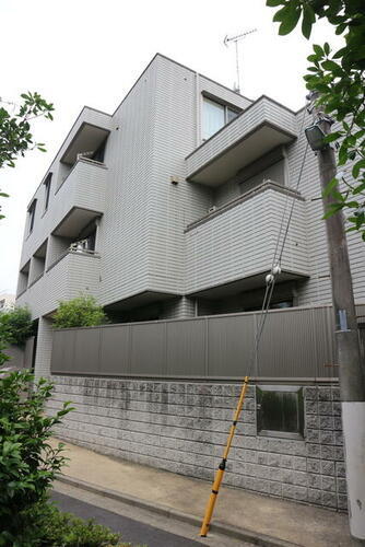 東京都目黒区緑が丘２丁目 3階建 築13年4ヶ月