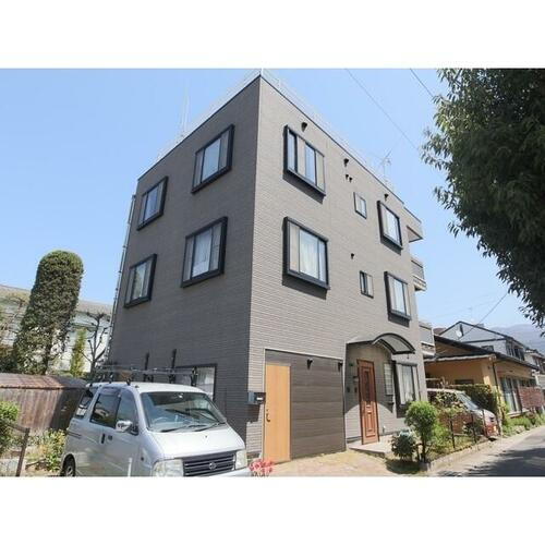 フォレスト　Ⅰ 3階建