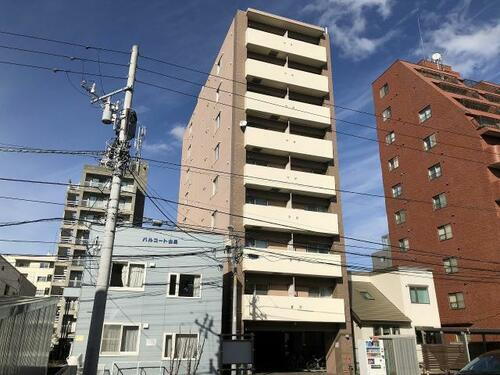 北海道札幌市中央区南十七条西８丁目 9階建