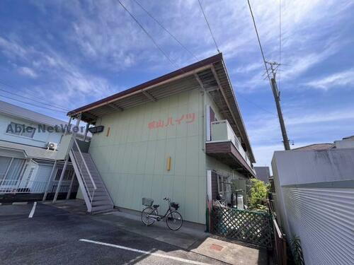 三重県津市城山３丁目 賃貸アパート