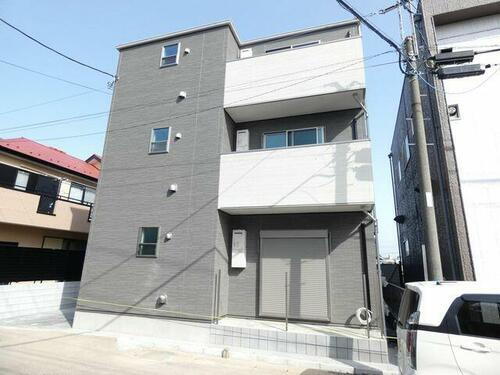 千葉県松戸市岩瀬 築7年10ヶ月 3階建