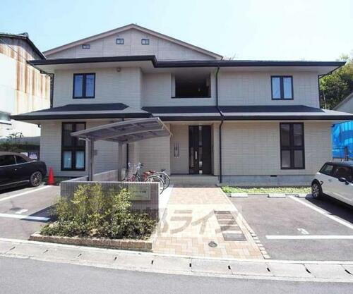 京都府京都市右京区鳴滝本町 2階建 築11年9ヶ月