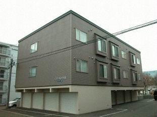 北海道札幌市白石区本通１７丁目北 賃貸アパート