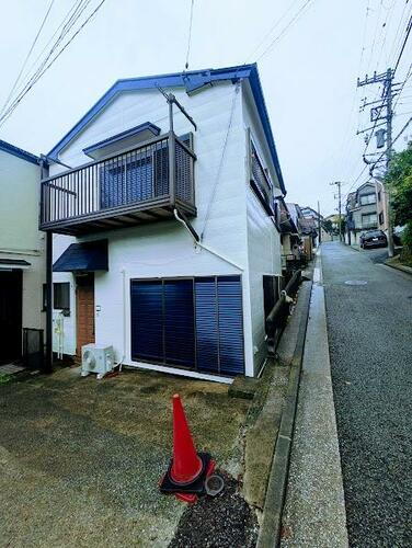 神奈川県横浜市保土ケ谷区鎌谷町 賃貸一戸建て