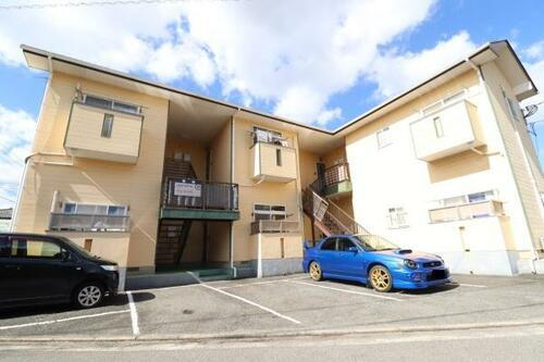 福岡県飯塚市中 賃貸アパート