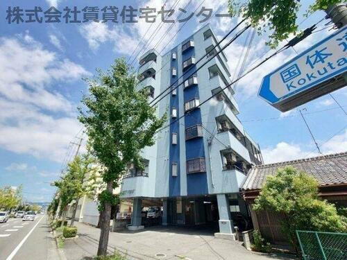 和歌山県和歌山市手平３丁目 7階建