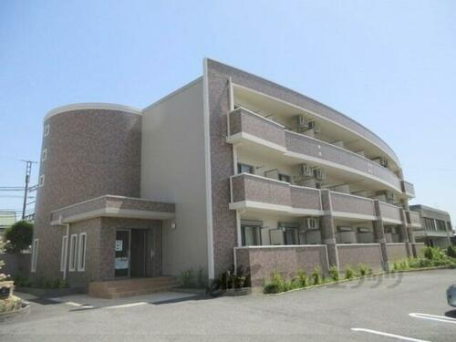 奈良県生駒市小瀬町 3階建 築17年5ヶ月