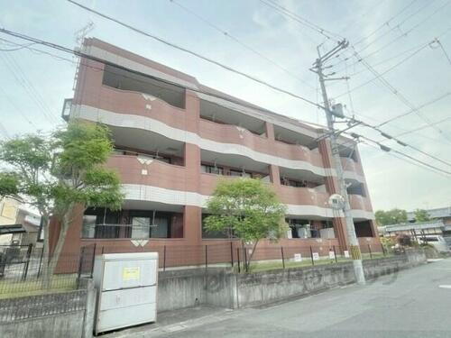 京都府相楽郡精華町大字植田小字堂ケ島 3階建 築15年11ヶ月