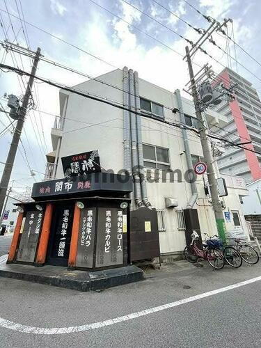 兵庫県尼崎市神田北通４丁目 3階建