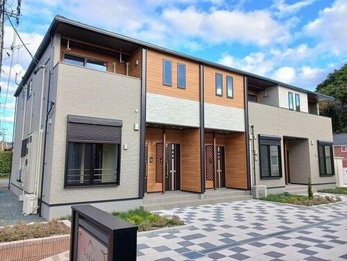 福島県福島市岡部字大蔵 2階建 築1年未満