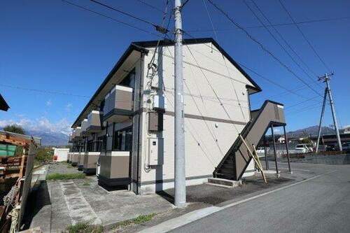 山梨県甲斐市島上条 2階建 築23年10ヶ月