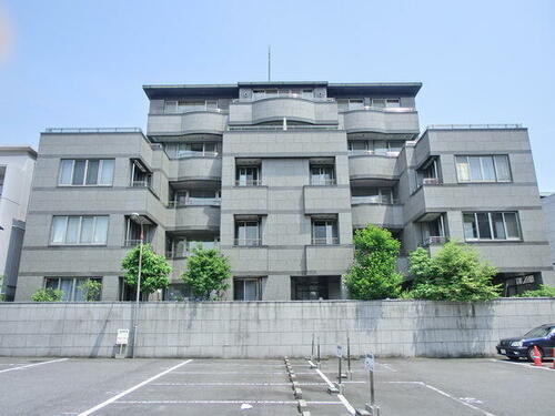 愛知県名古屋市東区主税町４丁目 賃貸マンション