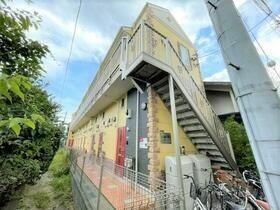 神奈川県横浜市金沢区町屋町 2階建 築6年9ヶ月