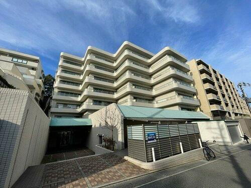 ビクトリアコート夙川 7階建