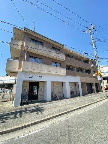 マンション２３ 3階建