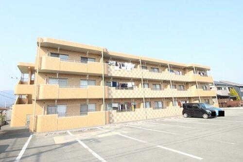 佐賀県小城市三日月町久米 賃貸マンション