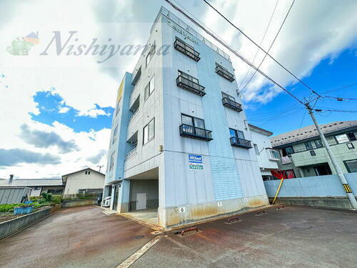 グランドメゾン城北 4階建