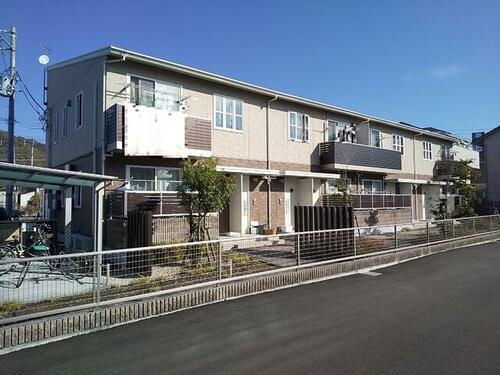 愛媛県松山市鷹子町 賃貸アパート