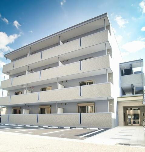 兵庫県姫路市広畑区東新町３丁目 4階建 