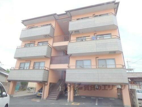 エーベル石山 4階建