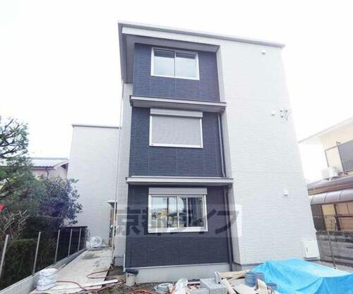 ＳｈａＭａｉｓｏｎ　ｍａｎｏａ 3階建