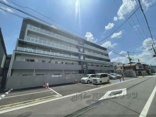 京都府京都市南区八条源町 5階建 築1年8ヶ月