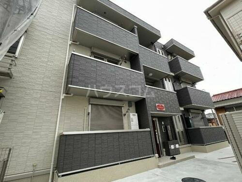 ロイヤルキング 3階建