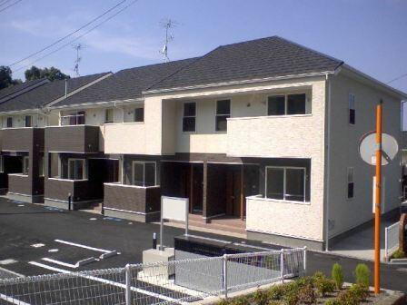 愛媛県新居浜市山田町 賃貸アパート