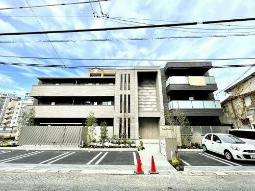 熊本県熊本市中央区上水前寺１丁目 3階建 築1年8ヶ月