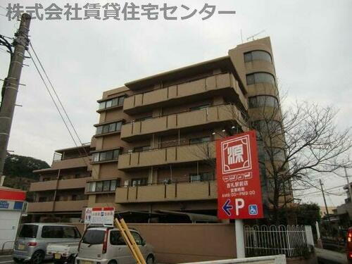 インペリアル吉礼駅前 7階建