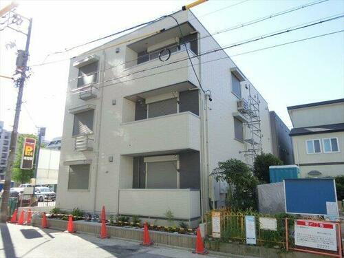 ＡＭＮＯＳ今池Ａ棟 3階建