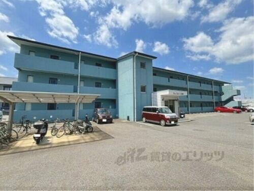 滋賀県大津市月輪３丁目 3階建