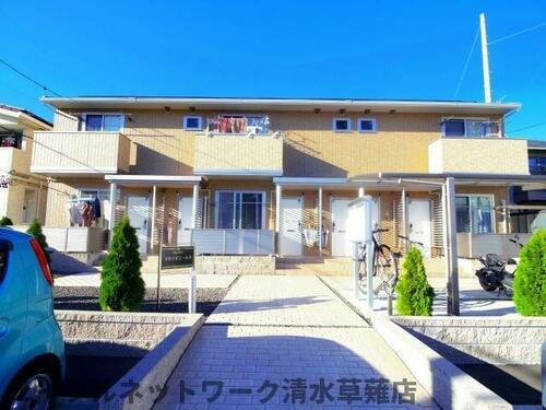 静岡県静岡市葵区瀬名川２丁目 2階建