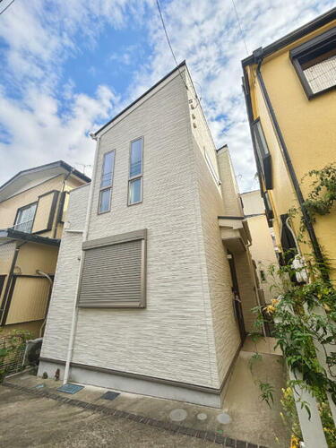 神奈川県横浜市神奈川区白幡南町 賃貸一戸建て