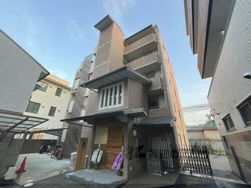 京都府京都市南区八条通大宮西入八条町 5階建 