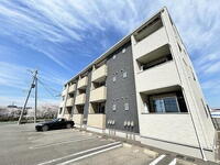 福岡県糸島市高田2丁目 3階建 築14年2ヶ月