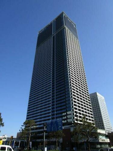 ザ・タワー横浜北仲 地上59階地下2階建