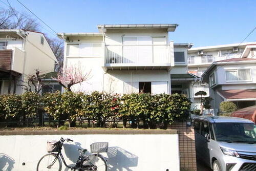 久保山町テラスハウス 2階建