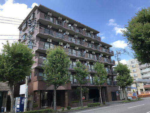 Ｌａ　ｇｒａｎｄ　ｓｉｘ 6階建