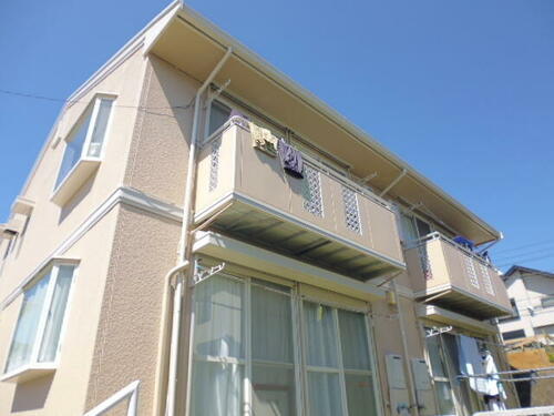 ドルフヤシキ 2階建