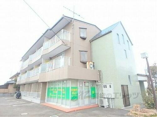 滋賀県野洲市西河原 3階建