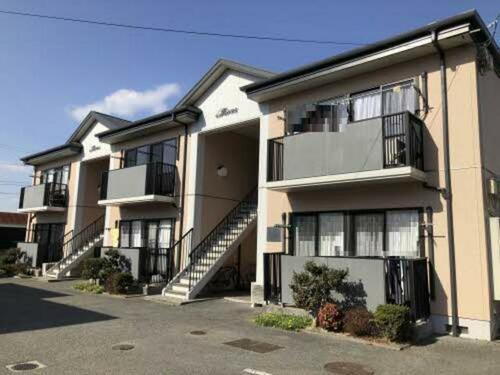 シャーメゾン大原　Ａ棟