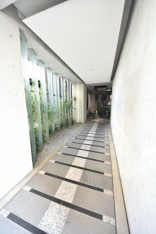 ＡＯＩ　ＦＬＡＴＳ