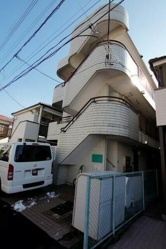 東京都世田谷区等々力２丁目 3階建